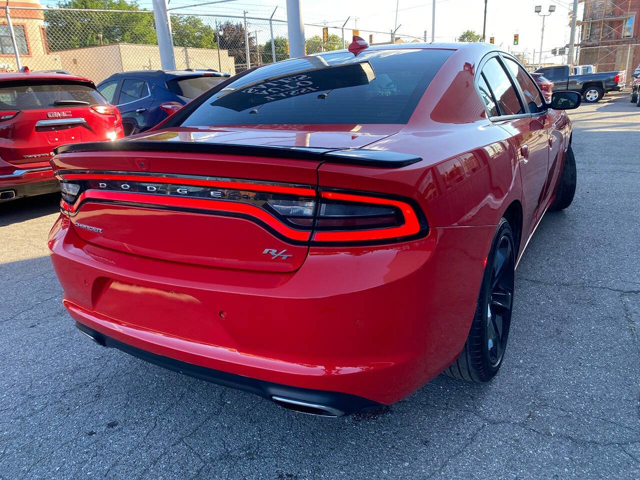Used 2018 Dodge Charger R/T image 8