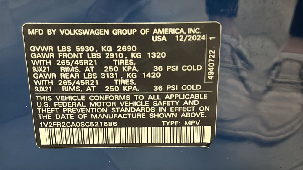 Used 2025 Volkswagen Atlas SEL Premium R-Line image 29