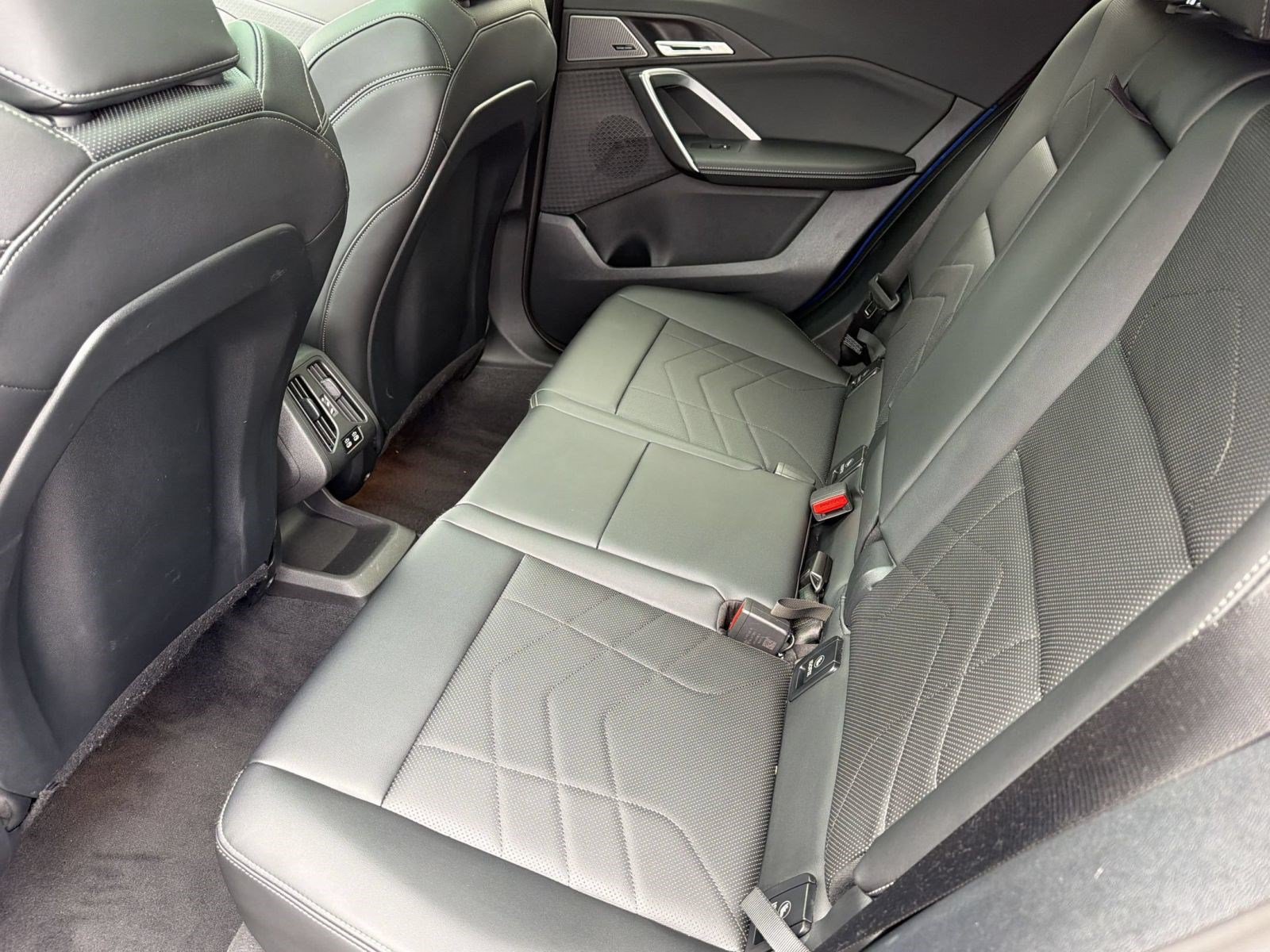 Used 2026 BMW X2 M35i AWD/4WD image 23