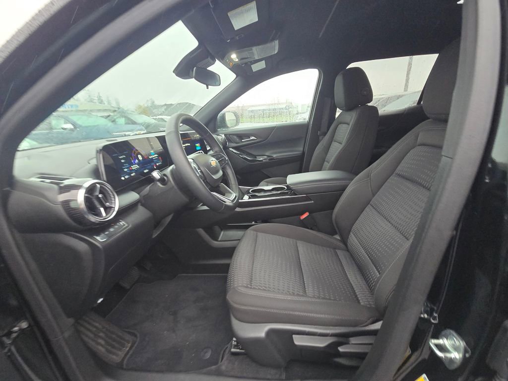 Certified 2025 Chevrolet Equinox LT image 16