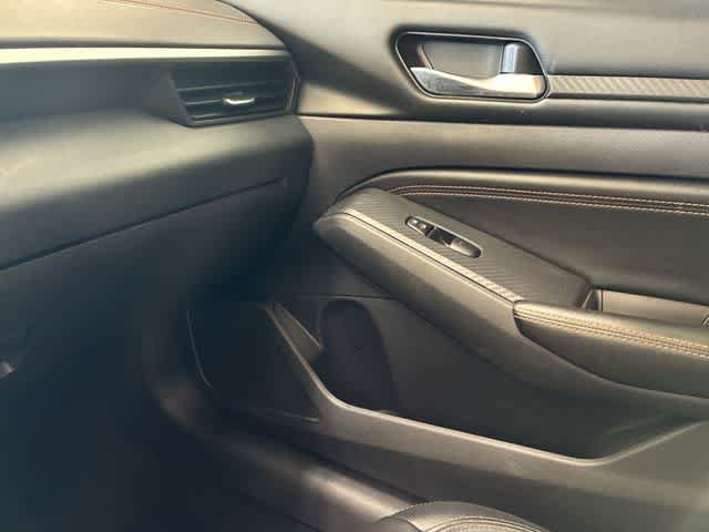 Used 2019 Nissan Altima 2.5 SR FWD image 31