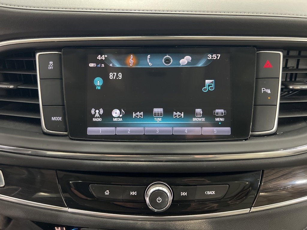 Used 2019 Buick Enclave Essence w/ LPO, Luxury Package image 12