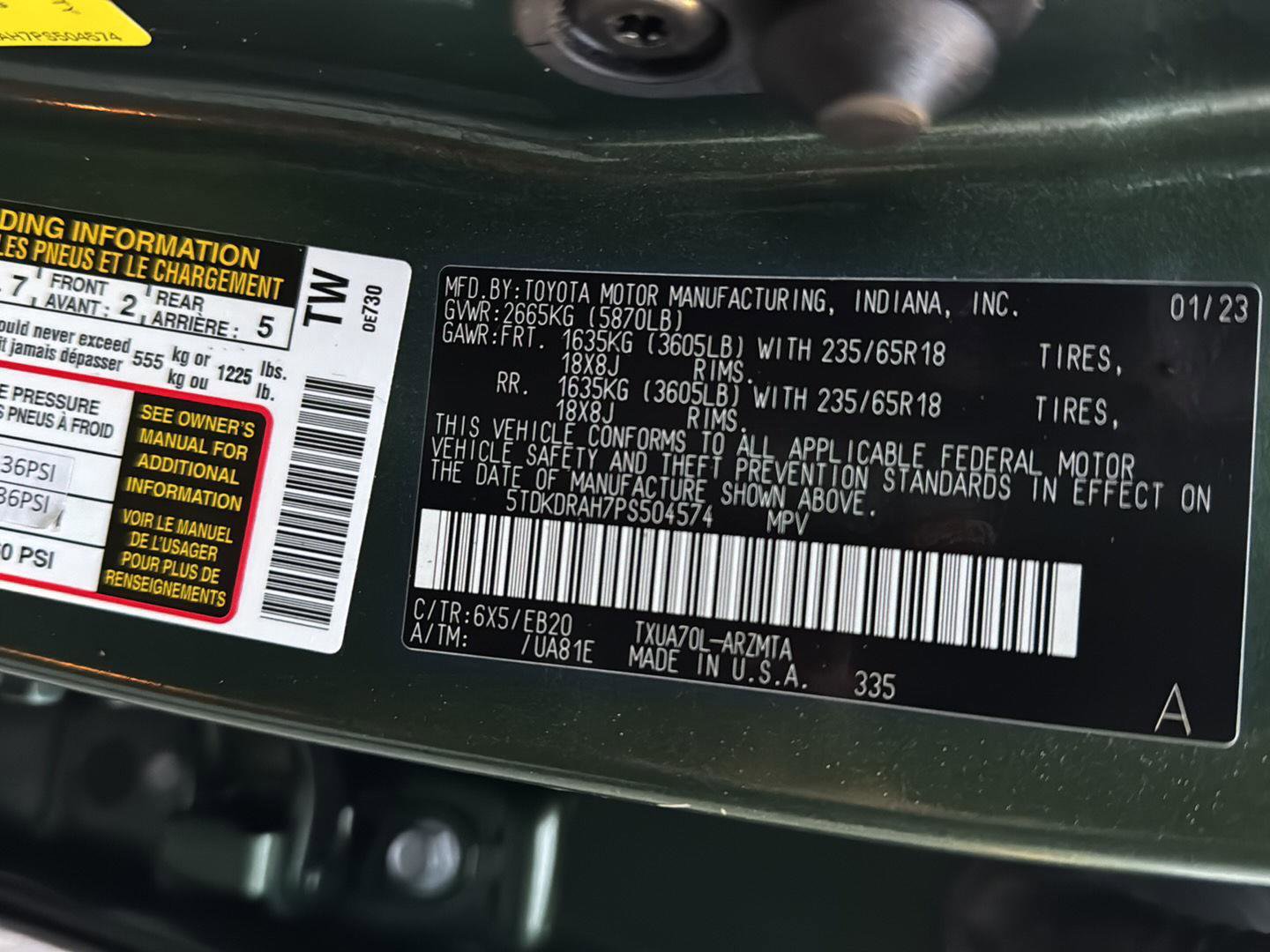 Certified 2023 Toyota Highlander XLE image 38