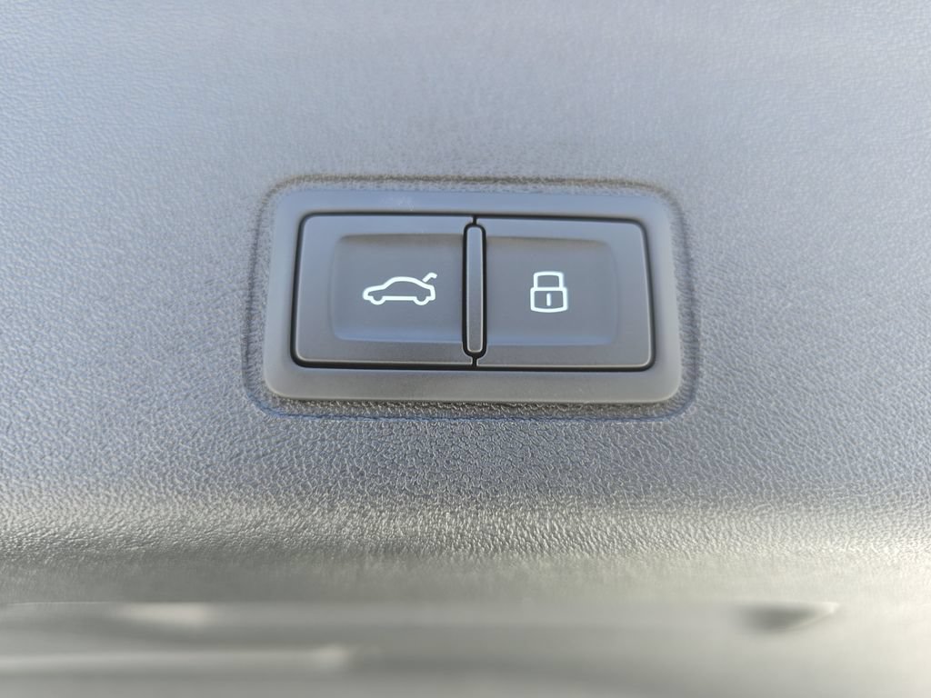 Certified 2026 Audi Q3 quattro 2.0T AWD/4WD image 28