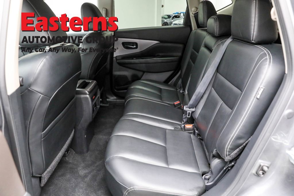 Used 2023 Nissan Murano SV image 21