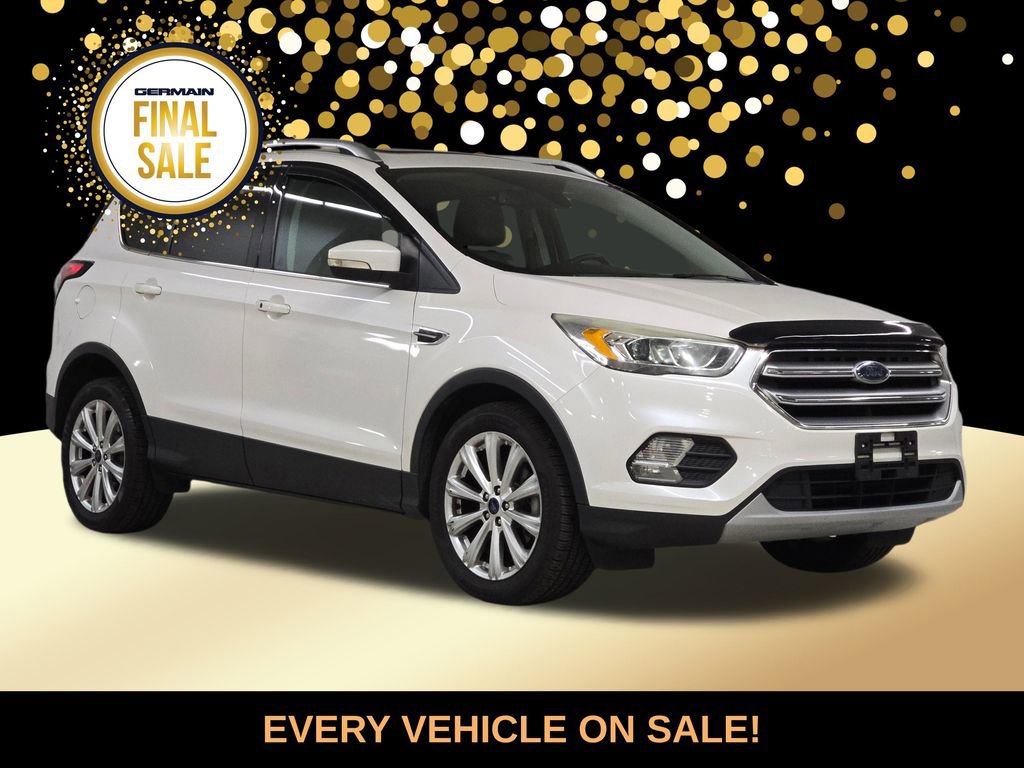Used 2017 Ford Escape Titanium image 4