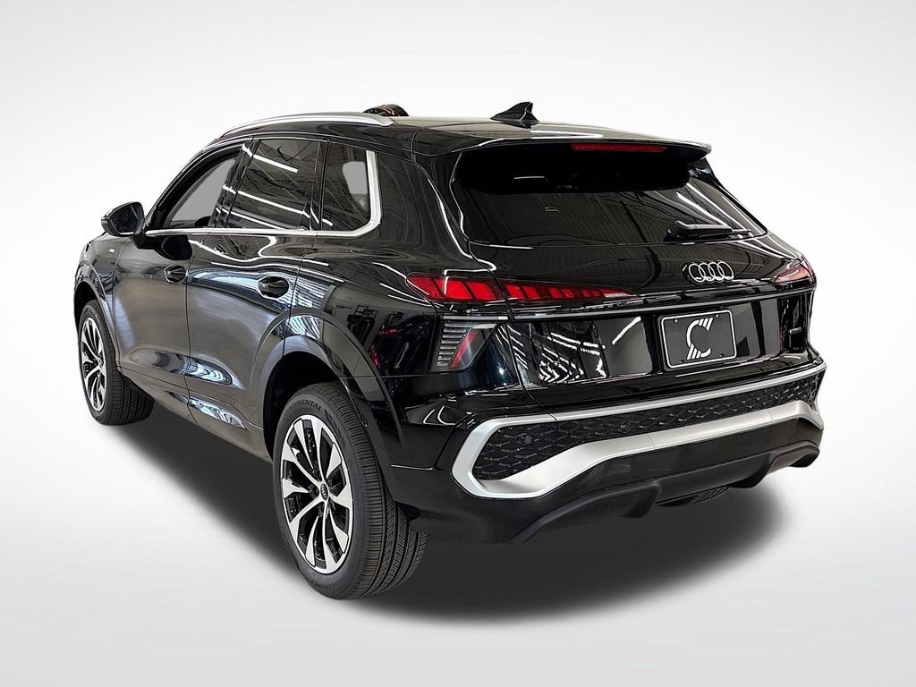 New 2026 Audi Q3 quattro 2.0T AWD/4WD image 3