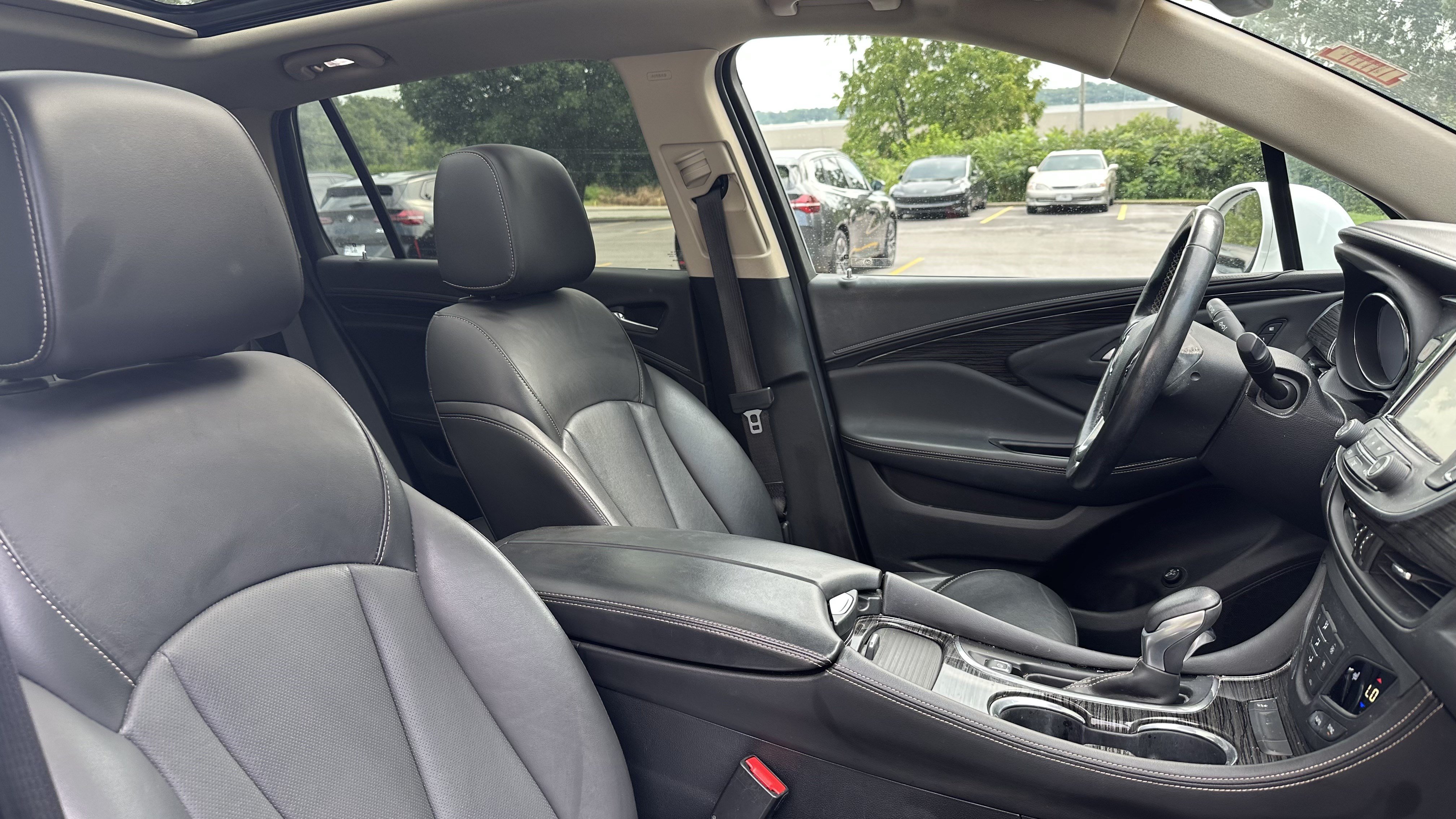 Used 2017 Buick Envision Essence w/ LPO, Interior Luxury Package FWD image 33