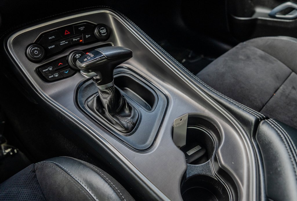 Used 2022 Dodge Challenger R/T w/ Plus Package image 23