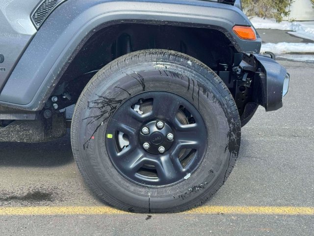 New 2026 Jeep Gladiator Sport AWD/4WD image 6