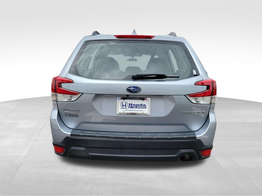 Used 2021 Subaru Forester AWD/4WD image 8