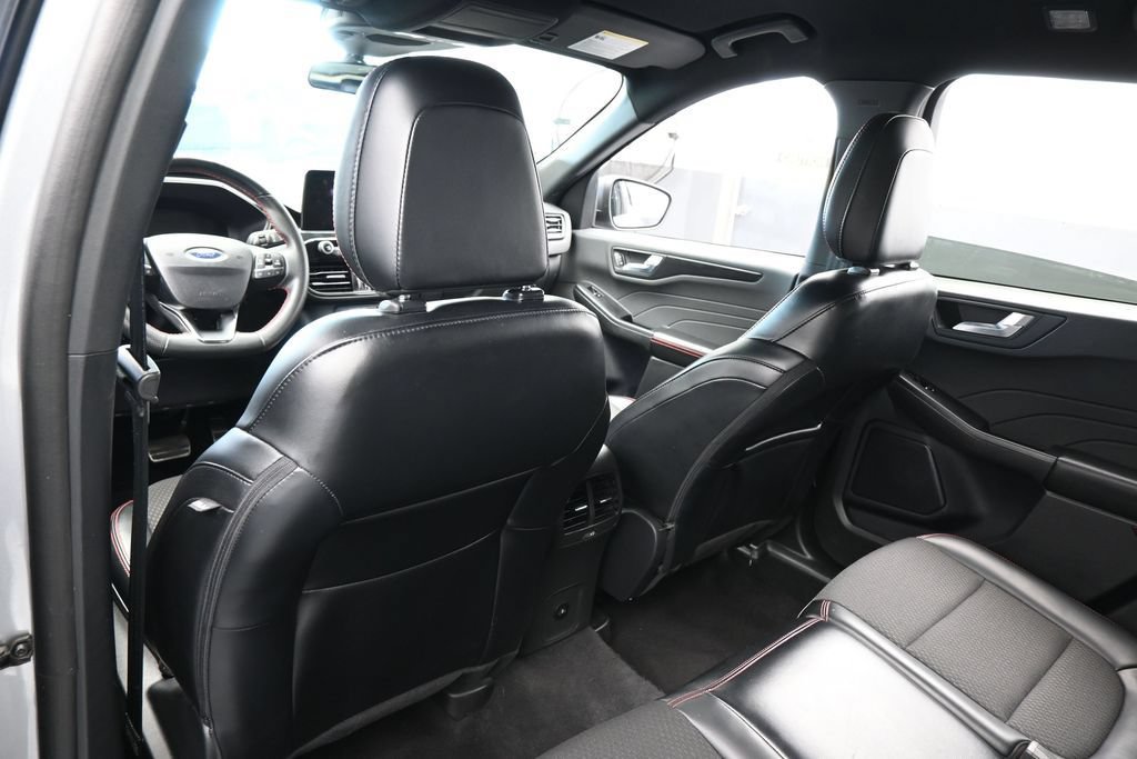 Used 2024 Ford Escape ST-Line FWD image 31