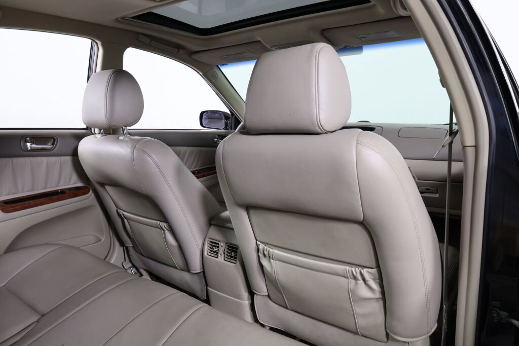 Used 2005 Toyota Camry XLE image 17