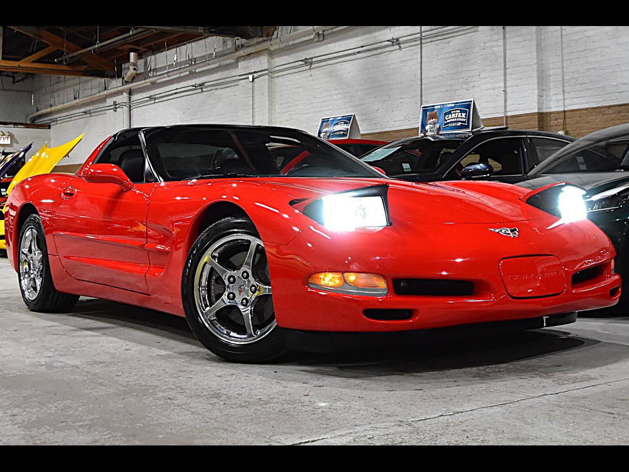 Used 2003 Chevrolet Corvette Coupe w/ Preferred Equipment Group image 2