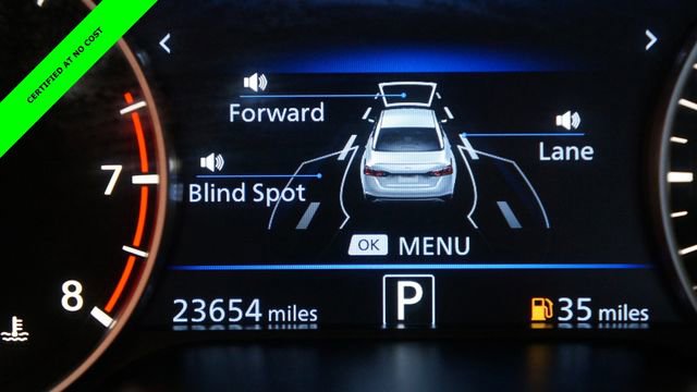 Certified 2023 Nissan Altima 2.5 SR w/ SR Premium Package image 14