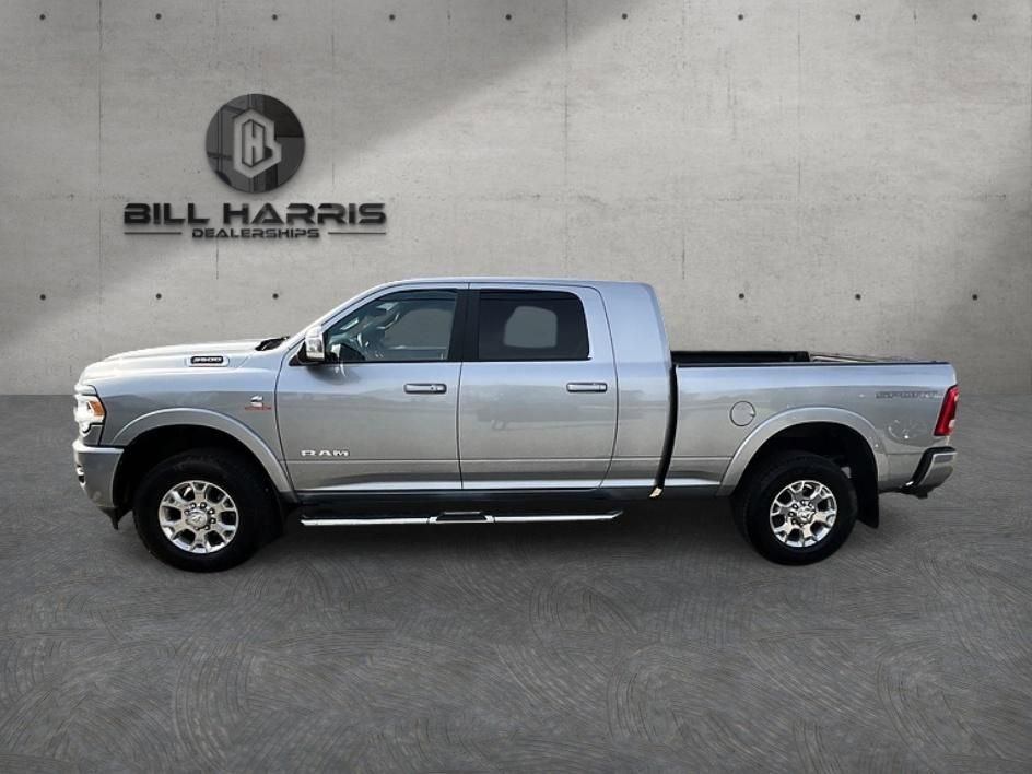 Used 2022 RAM 3500 Laramie image 9