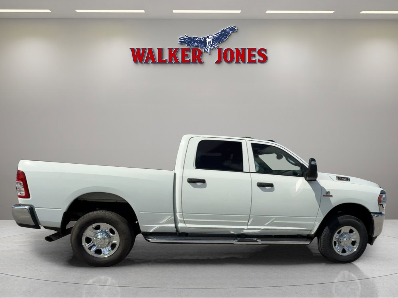 Used 2023 RAM 3500 Tradesman w/ Chrome Appearance Group image 4
