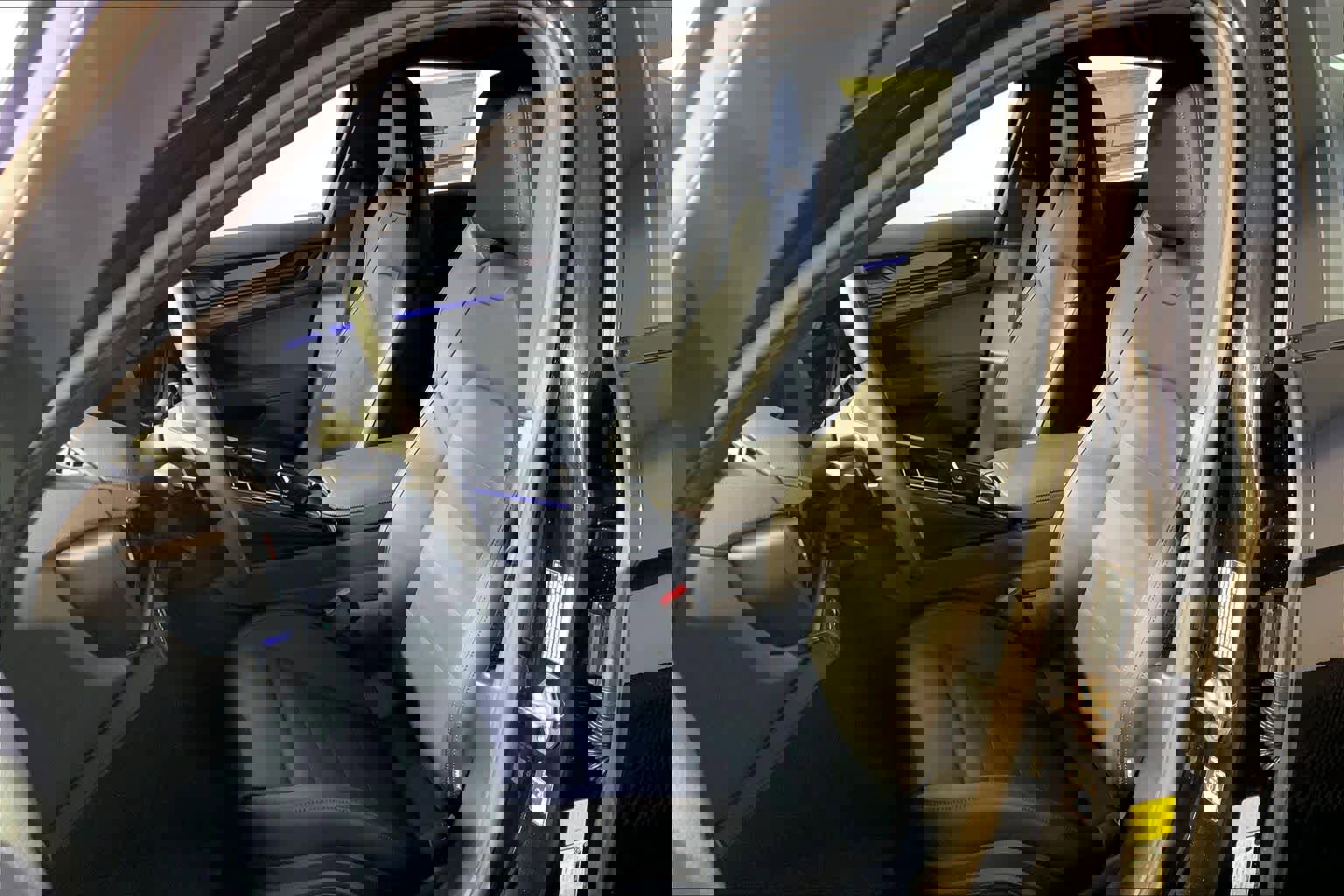 New 2026 Porsche Panamera 4 image 5