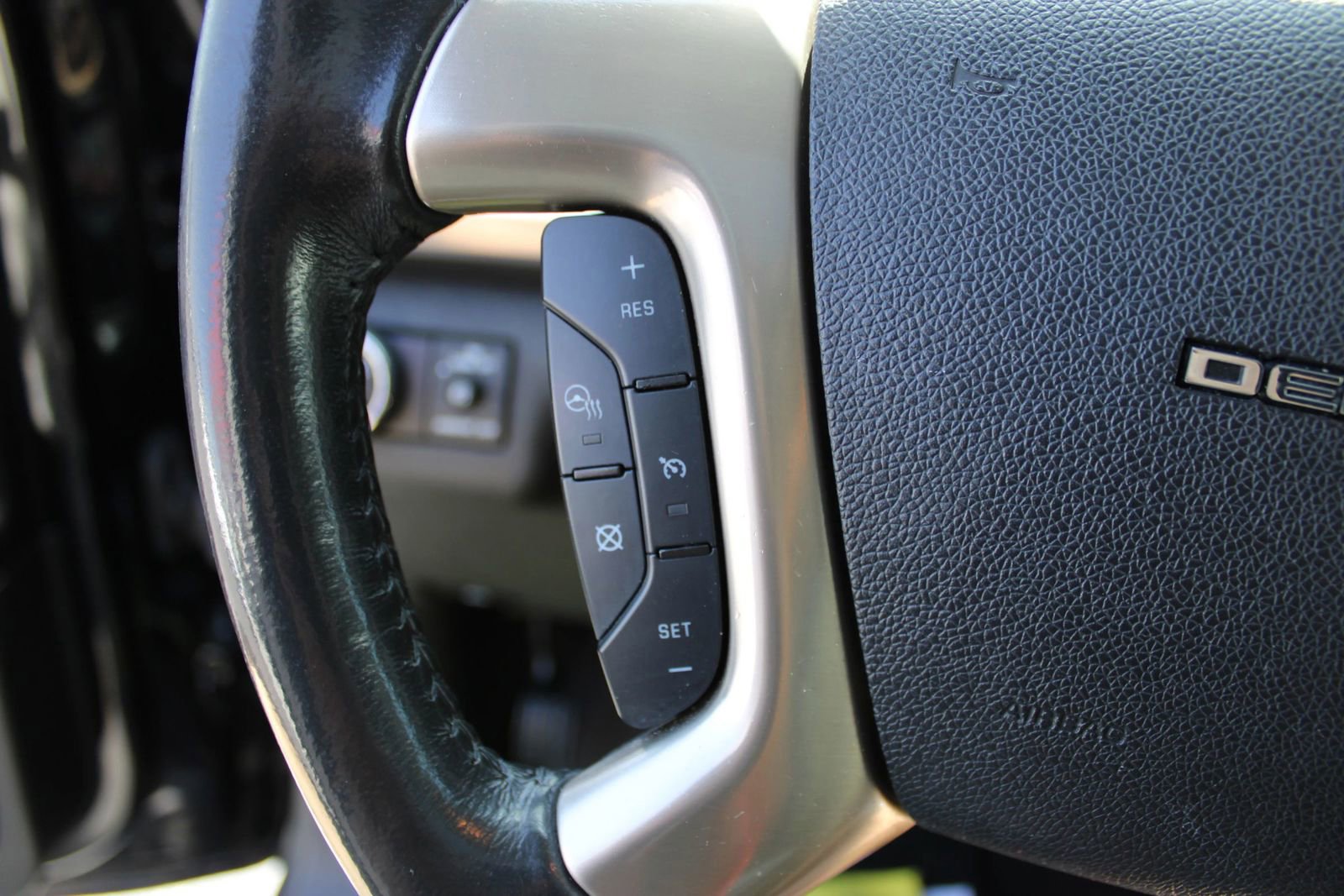Used 2016 GMC Acadia Denali FWD image 15