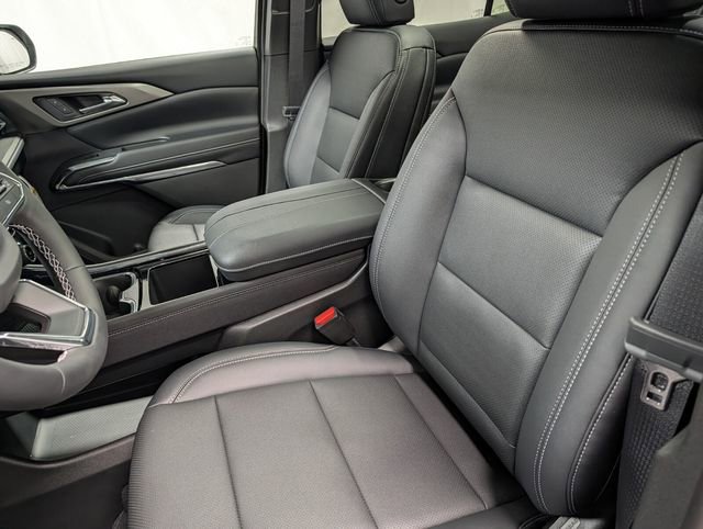 New 2026 Chevrolet Traverse LT image 10