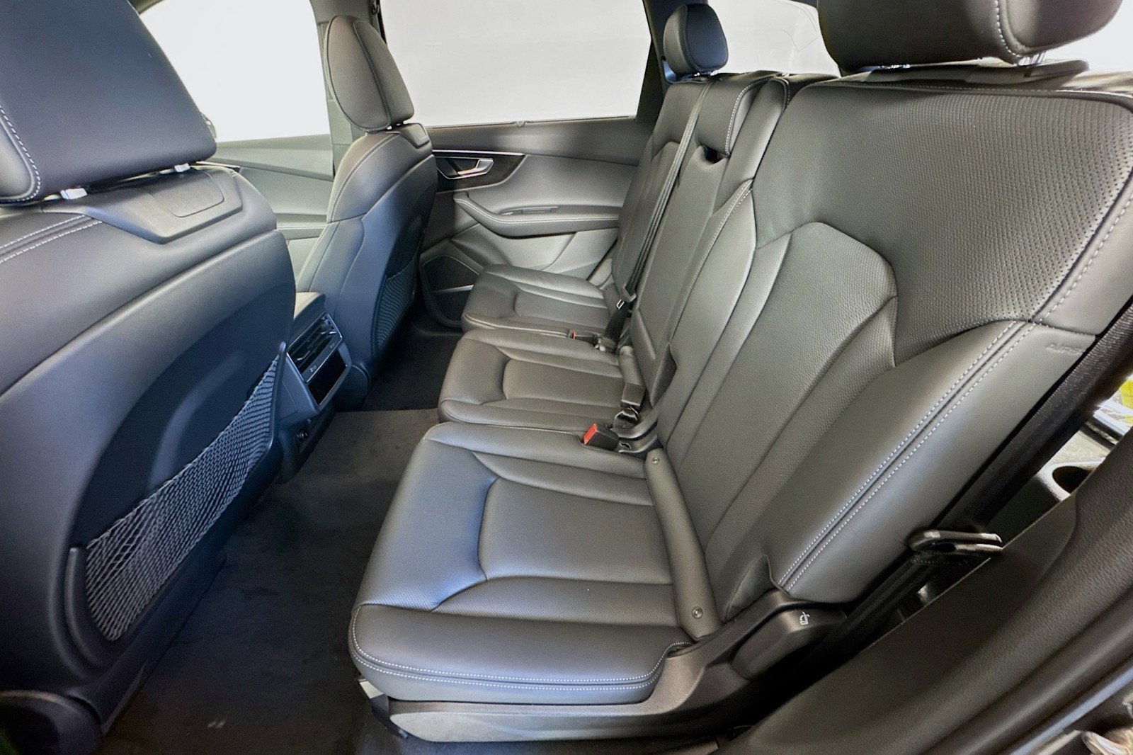 New 2025 Audi Q7 3.0T Prestige image 22