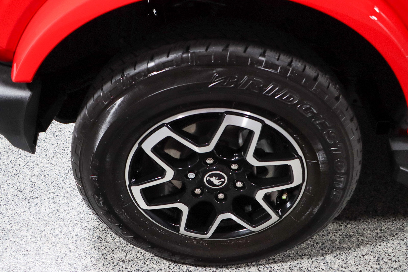 Used 2023 Ford Bronco Outer Banks image 11