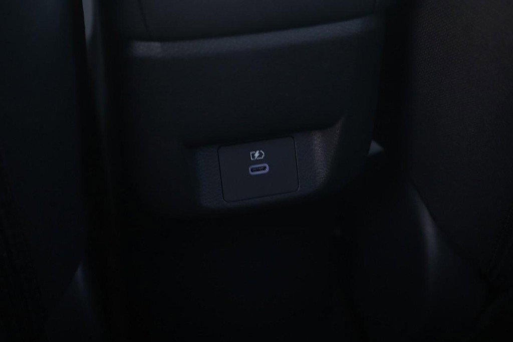 New 2025 Nissan Versa SV w/ Trunk Package image 20