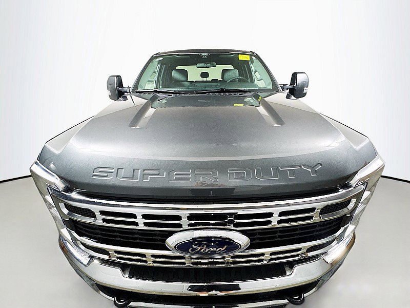 New 2026 Ford F250 XLT image 2