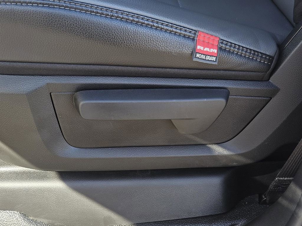 New 2026 RAM 3500 Tradesman w/ Chrome Appearance Group image 29