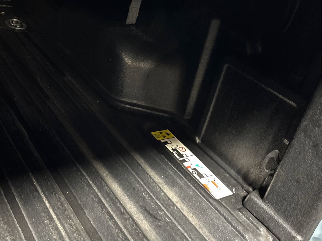 Used 2022 Ford Maverick XL image 14