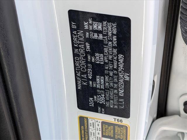 Used 2025 Kia Soul LX w/ LX Technology Package image 23