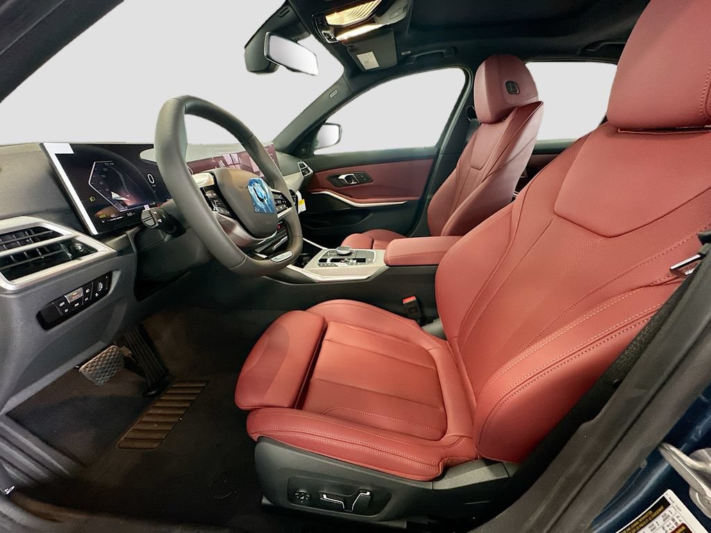 New 2026 BMW 330i xDrive Sedan w/ Premium Package AWD/4WD image 21