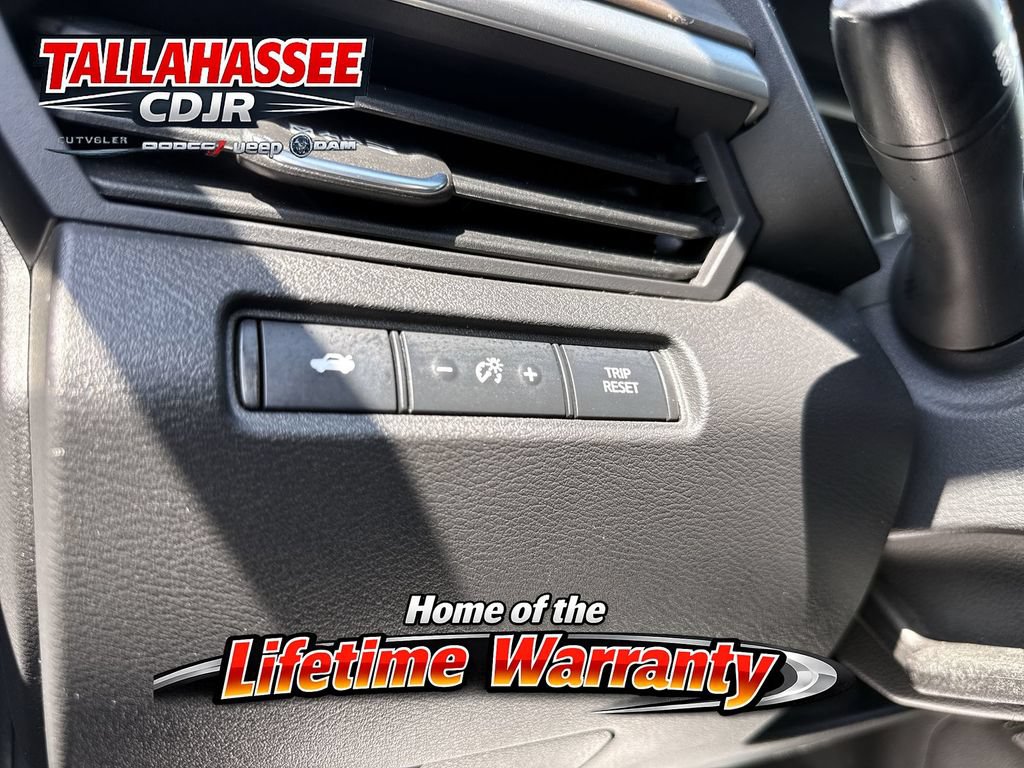 Used 2023 Nissan Altima 2.5 SV FWD image 34