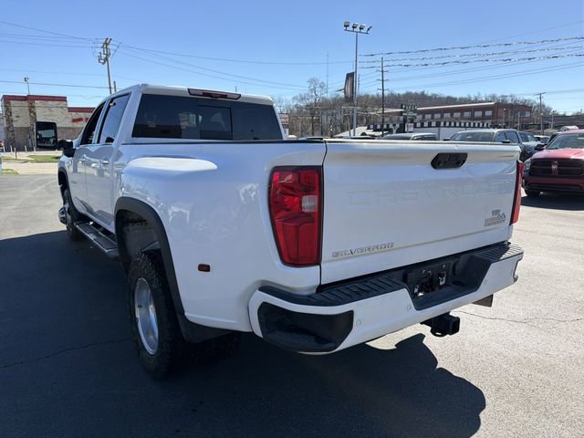 Used 2023 Chevrolet Silverado 3500 High Country image 5