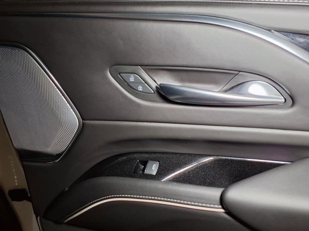 Used 2023 Cadillac Escalade V image 28