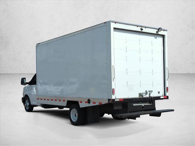 Used 2024 Chevrolet Express 3500 w/ Power Convenience Package image 7