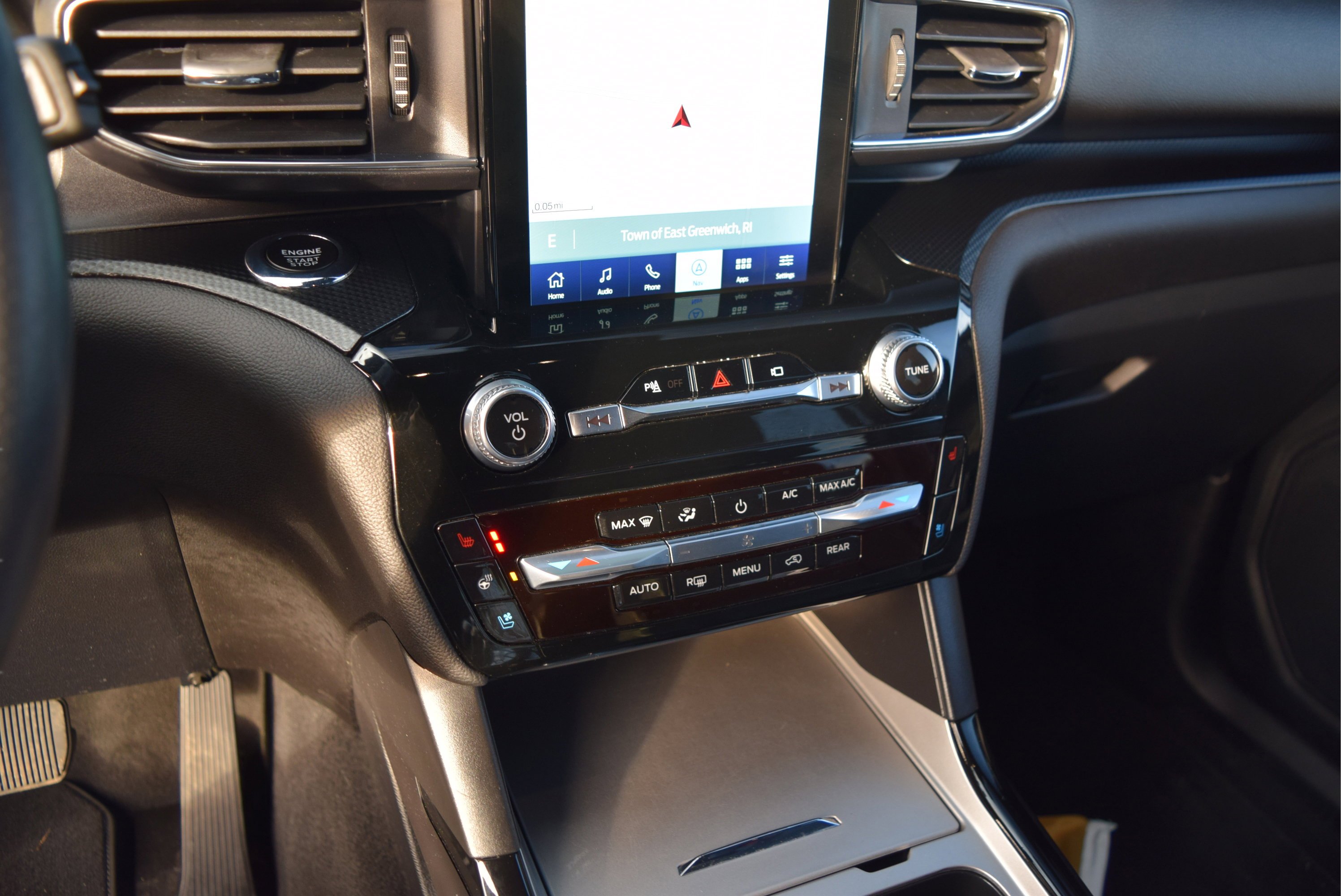 Certified 2023 Ford Explorer ST w/ Equipment Group 401A image 15