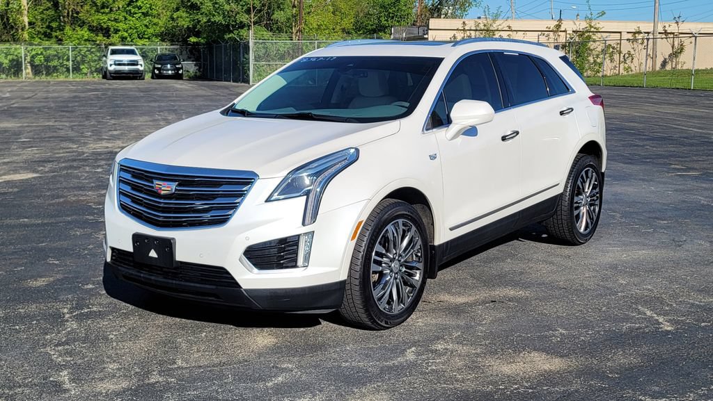 Used 2017 Cadillac XT5 Premium Luxury w/ LPO, Wheel Lock Package FWD image 5