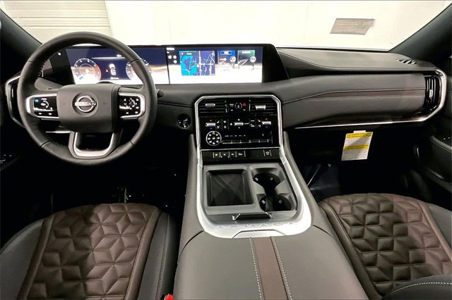 New 2026 Nissan Armada Platinum image 5