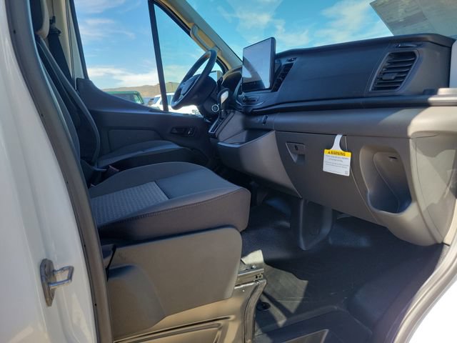 New 2026 Ford Transit 250 148 Medium Roof RWD image 17