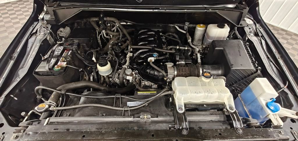 Used 2019 Nissan NV 3500 SL RWD image 41