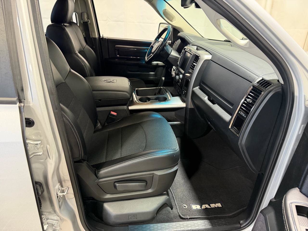 Used 2016 RAM 1500 Sport AWD/4WD image 13
