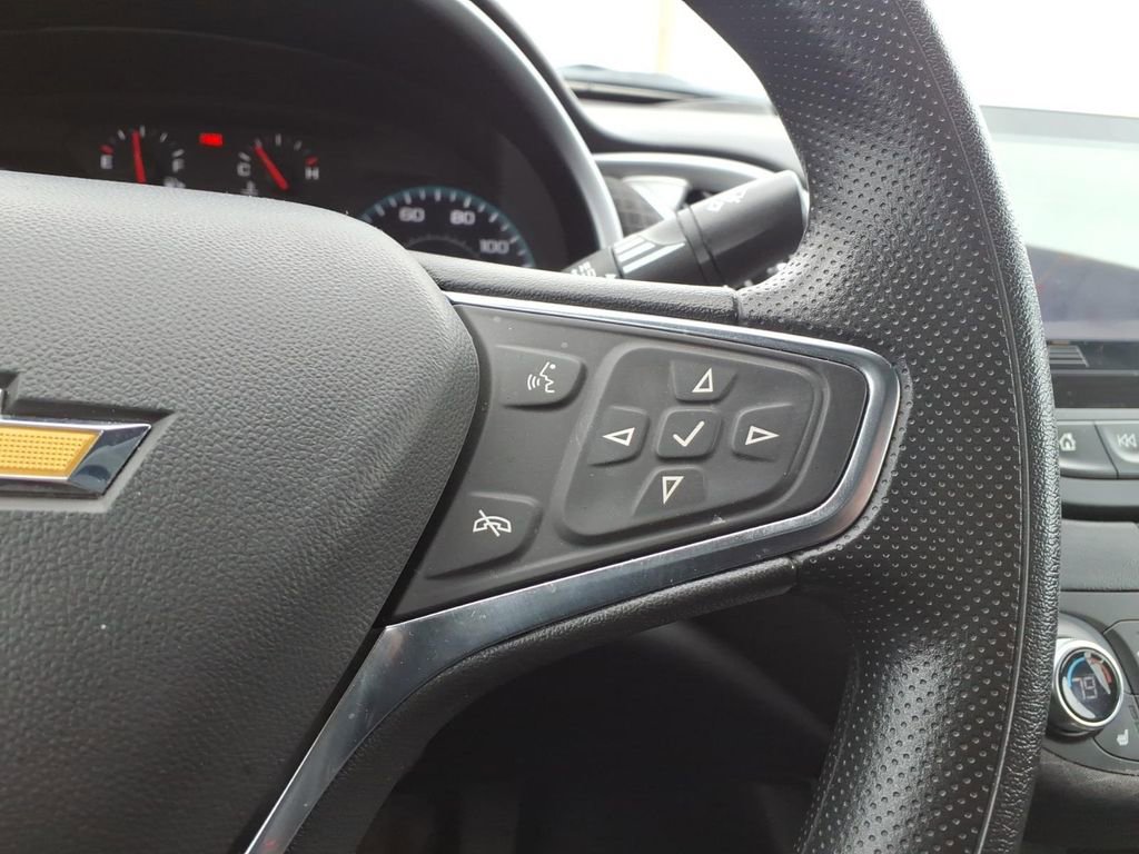 Used 2024 Chevrolet Malibu LT image 23