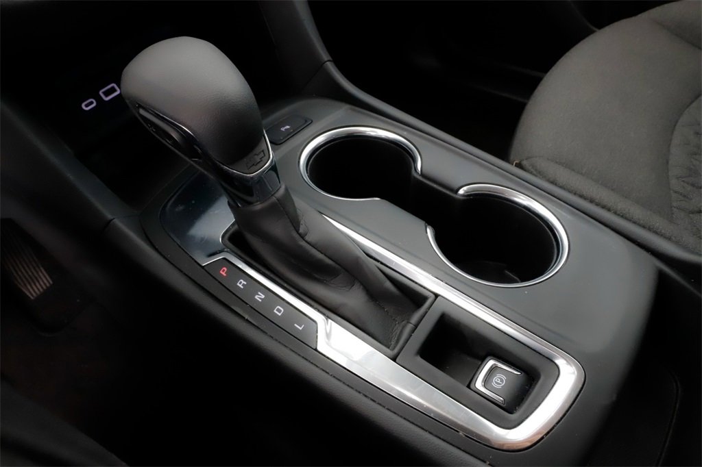 Used 2024 Chevrolet Equinox LT image 19