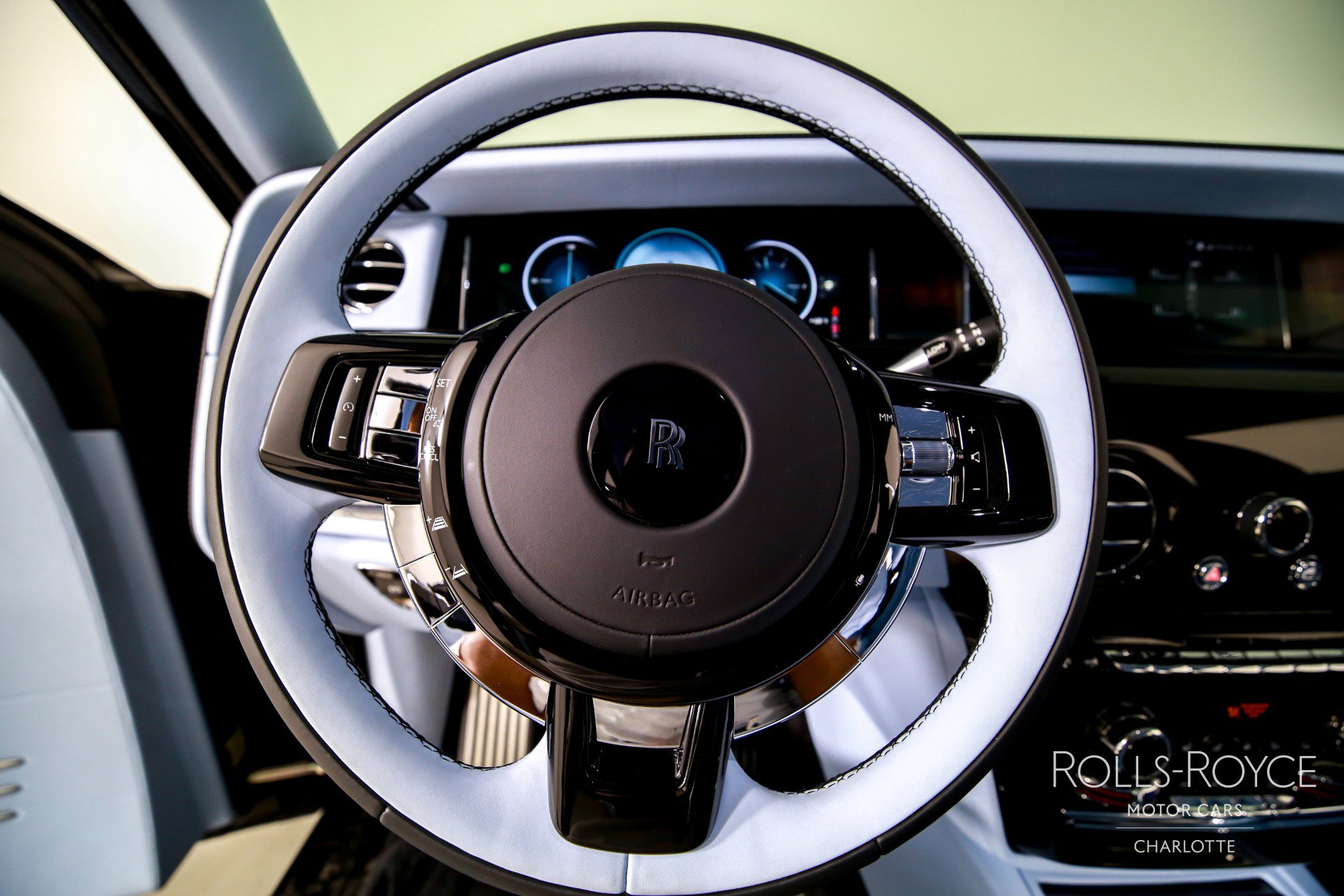 New 2026 Rolls-Royce Phantom Sedan image 15
