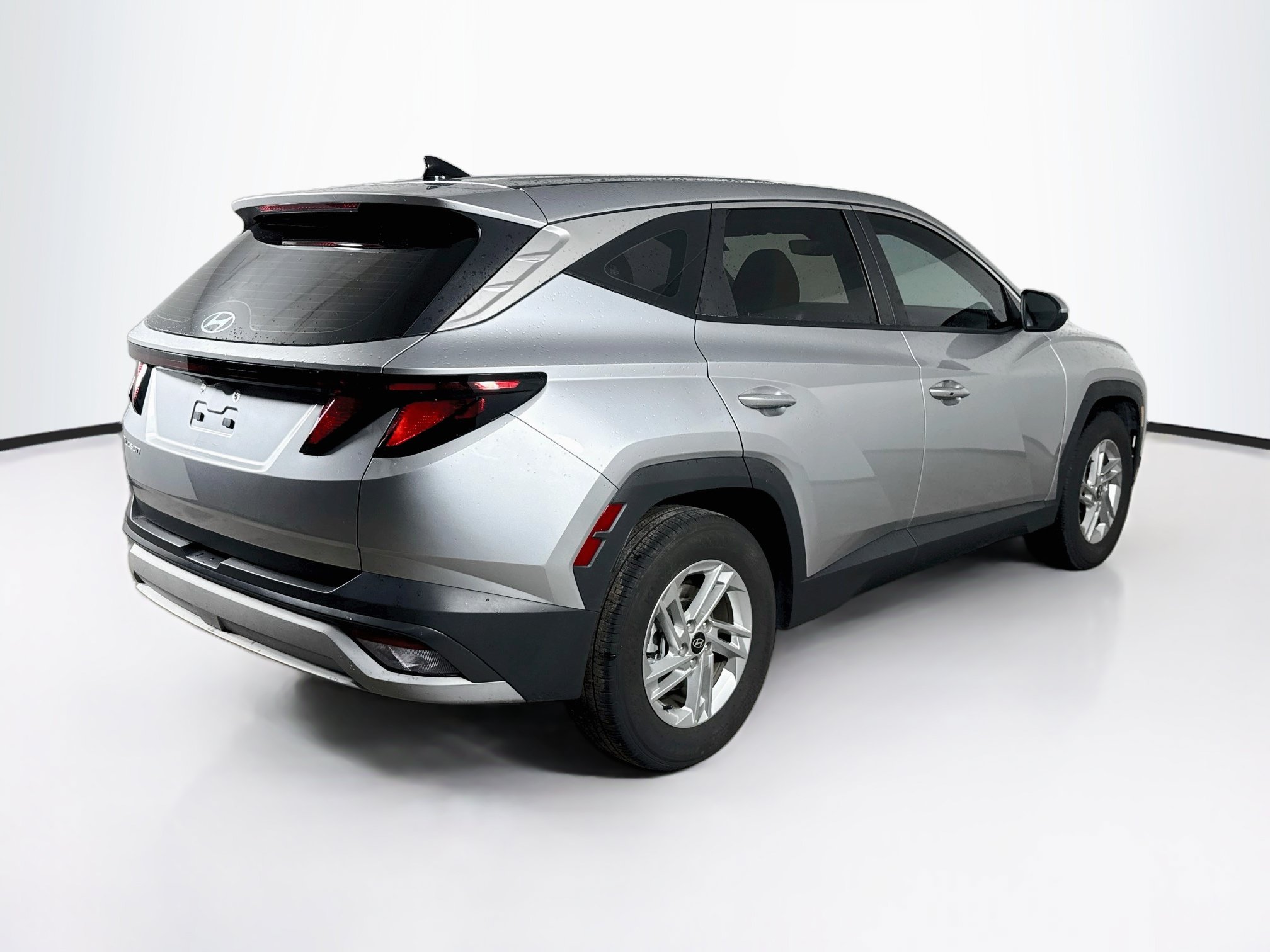 Used 2025 Hyundai Tucson SE FWD image 30