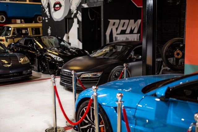 Used 2009 Nissan GT-R Premium image 38