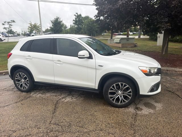 Used 2016 Mitsubishi Outlander Sport SE FWD image 20