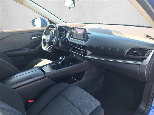 Used 2023 Nissan Rogue SV FWD image 19