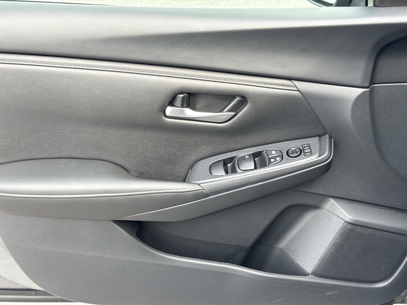 Used 2023 Nissan Sentra SV w/ All-Weather Package image 17